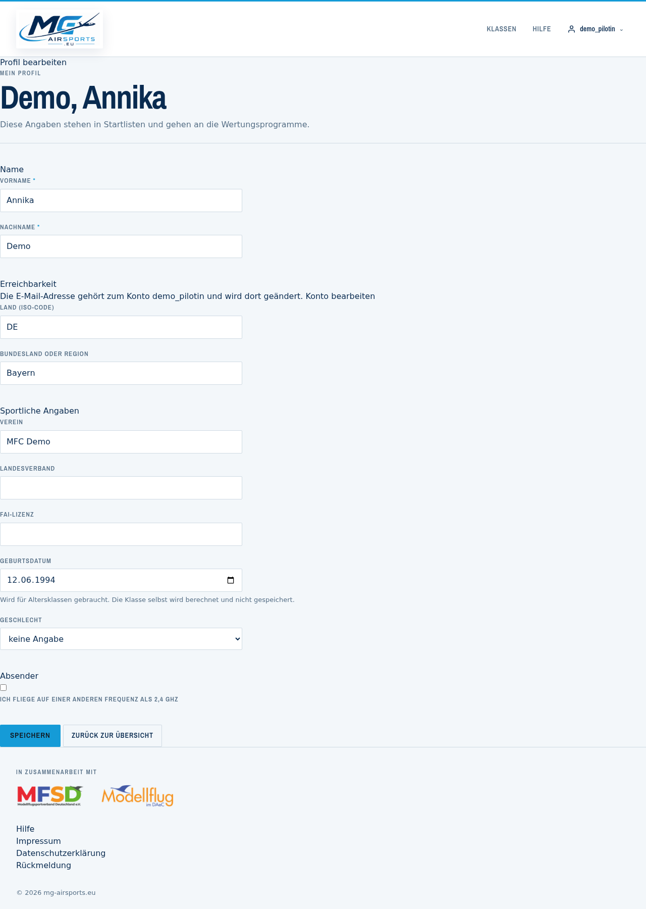 Das eigene Pilotprofil. Die E-Mail-Adresse gehört zum Konto und wird dort geändert.